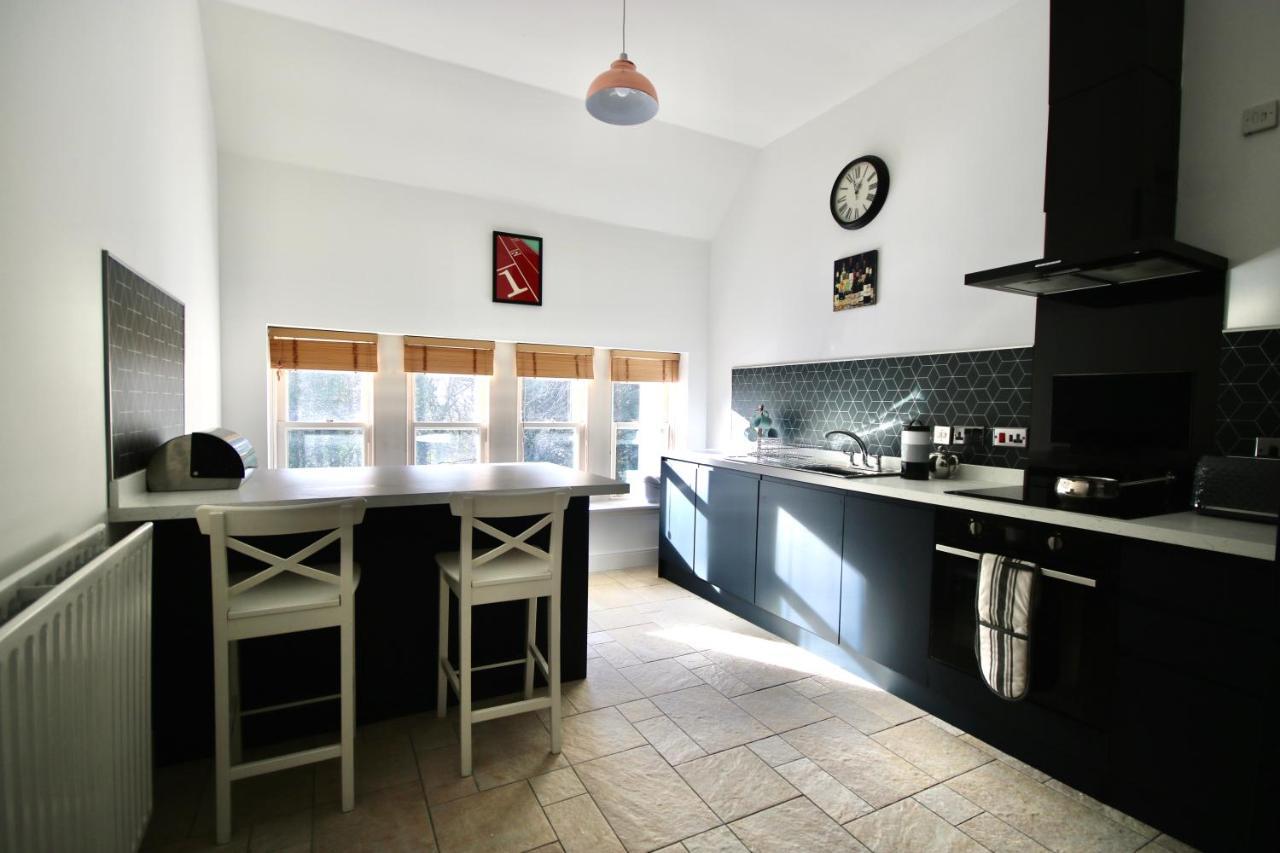 Serviced Accommodation Moray - Lesmurdie House Elgin Exterior photo