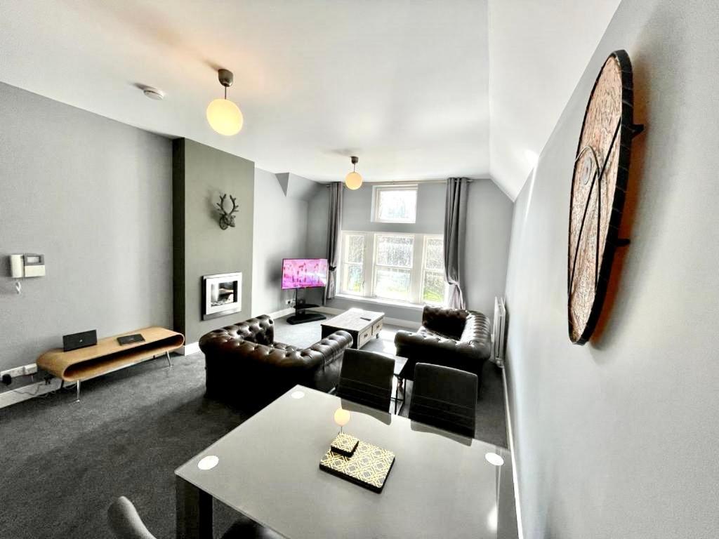 Serviced Accommodation Moray - Lesmurdie House Elgin Exterior photo